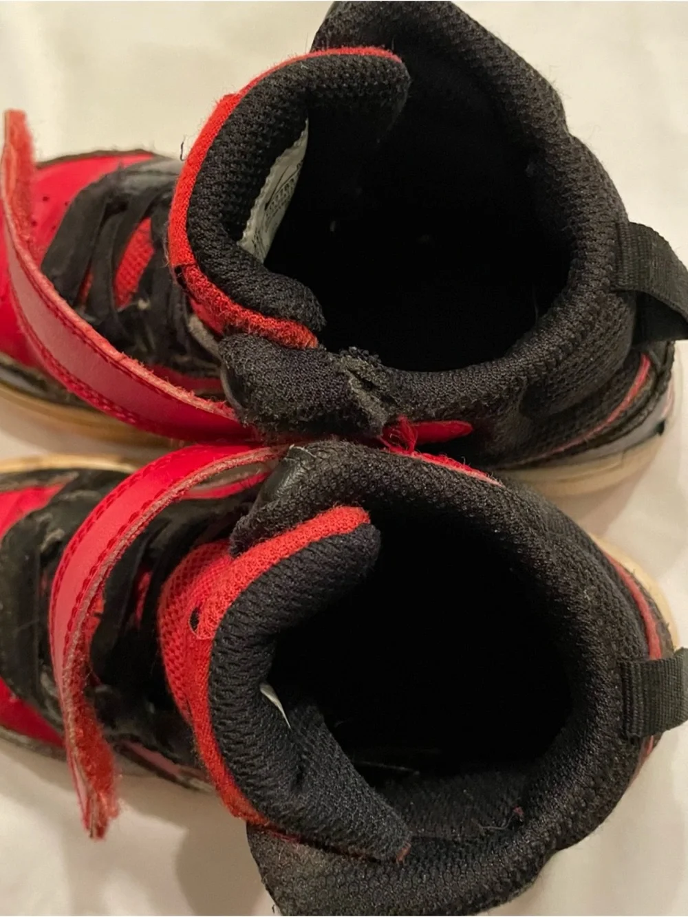 Nike Court Kids Borough Mid 2 High Top Sneakers Red/Black‎ Boy’s Size 11C Shoes